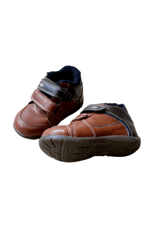 Gefütterter Halbschuhe ~ braun ~ 19 ~ Geox