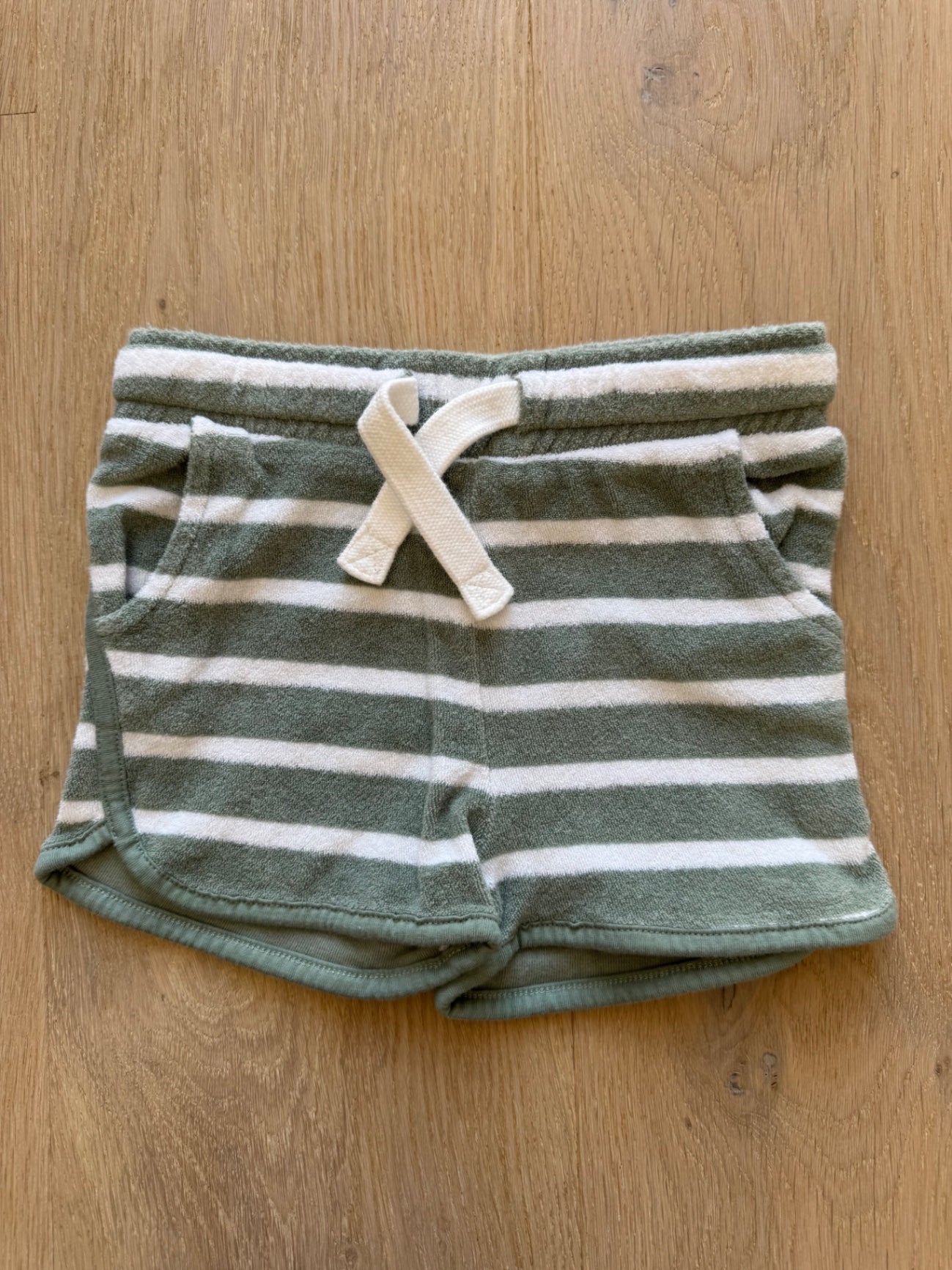 Kurze Hose aus Frottee ~ 80/86 ~ Next