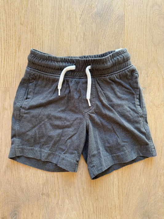 Shorts ~ 86/92 ~ C&A